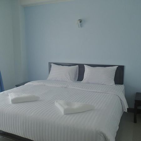 Hotel Baan Duangkamol Phitsanulok Esterno foto