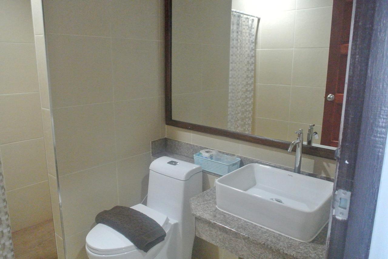 Hotel Baan Duangkamol Phitsanulok Esterno foto