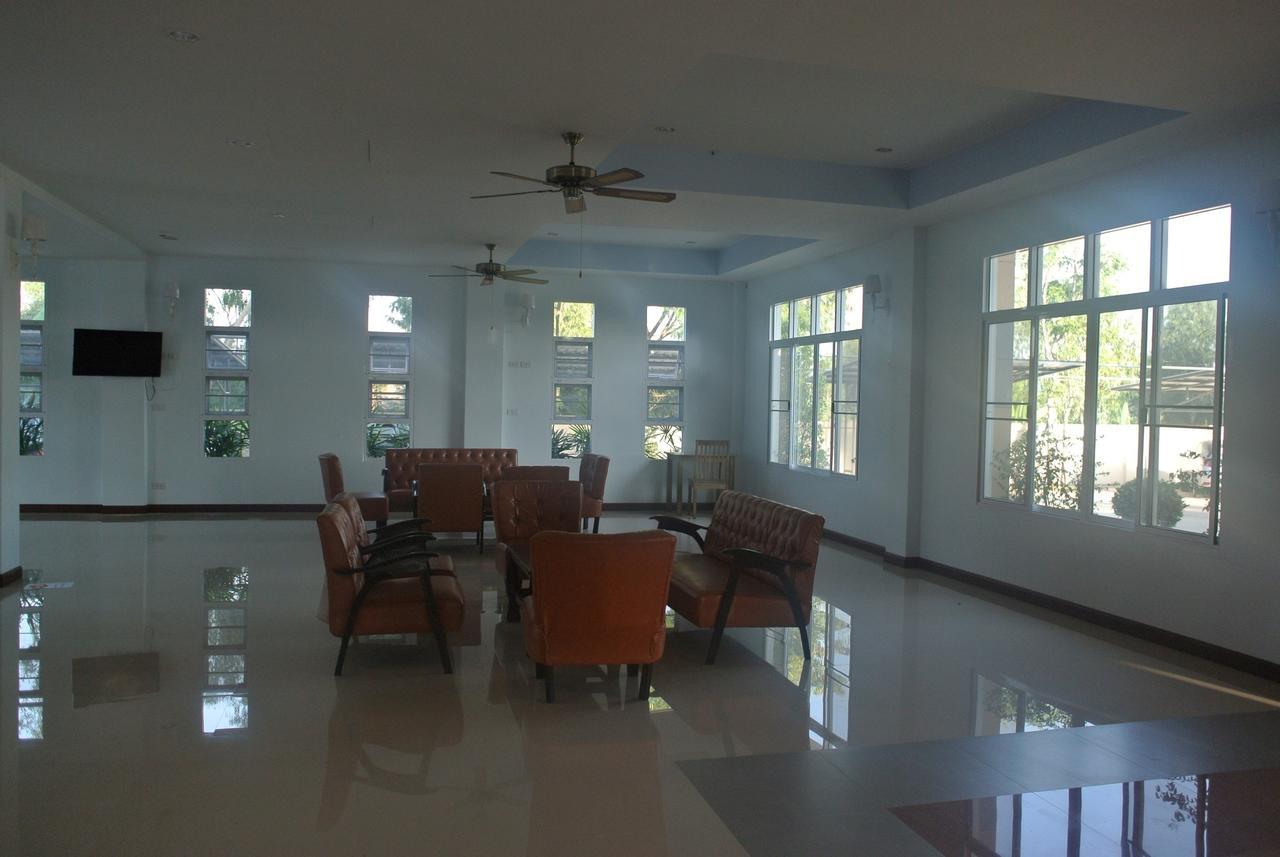 Hotel Baan Duangkamol Phitsanulok Esterno foto