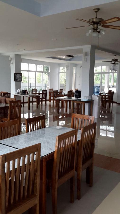 Hotel Baan Duangkamol Phitsanulok Esterno foto