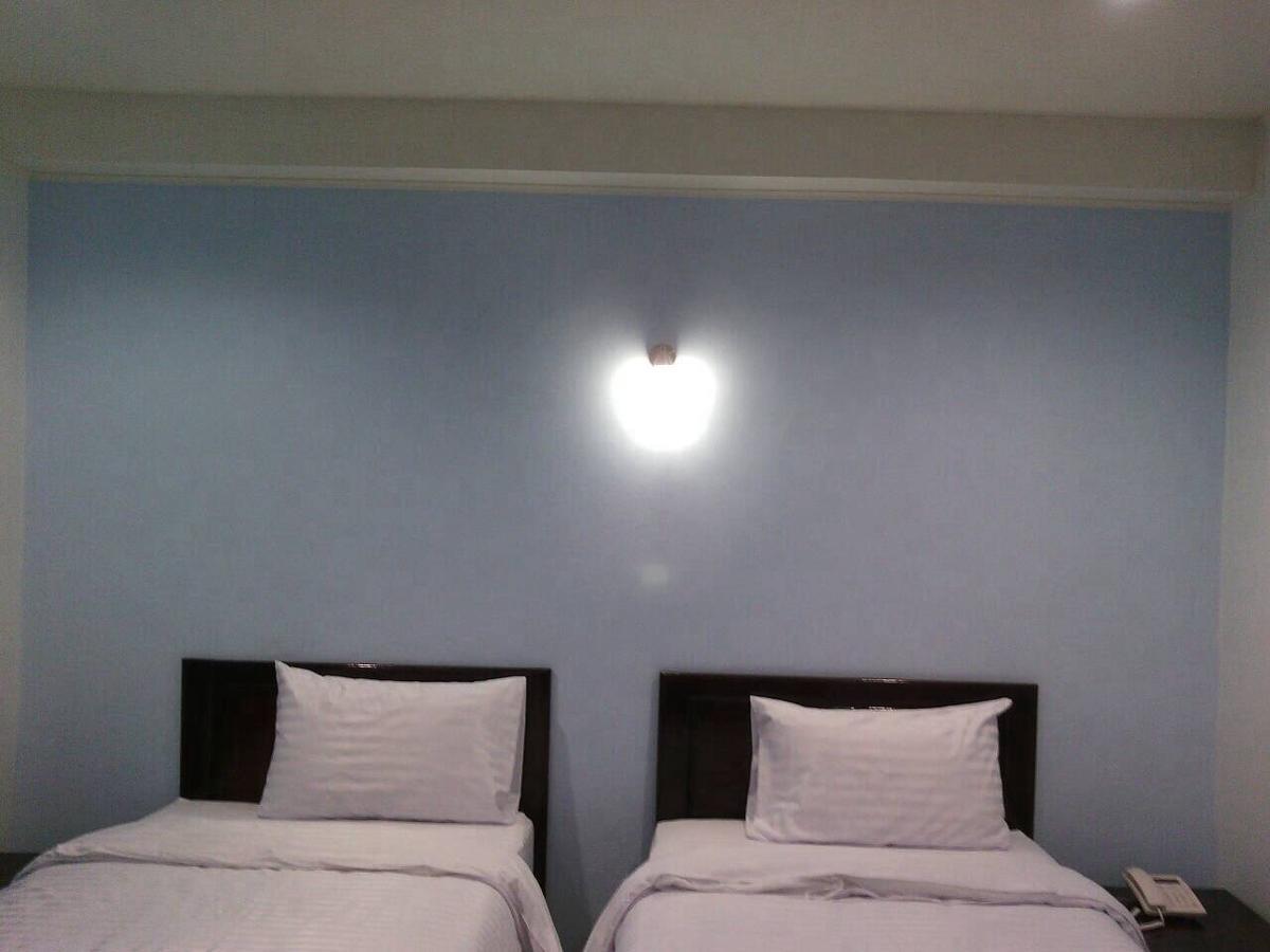 Hotel Baan Duangkamol Phitsanulok Esterno foto