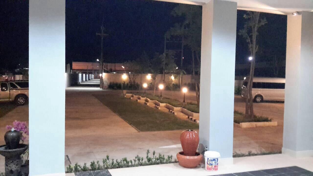 Hotel Baan Duangkamol Phitsanulok Esterno foto